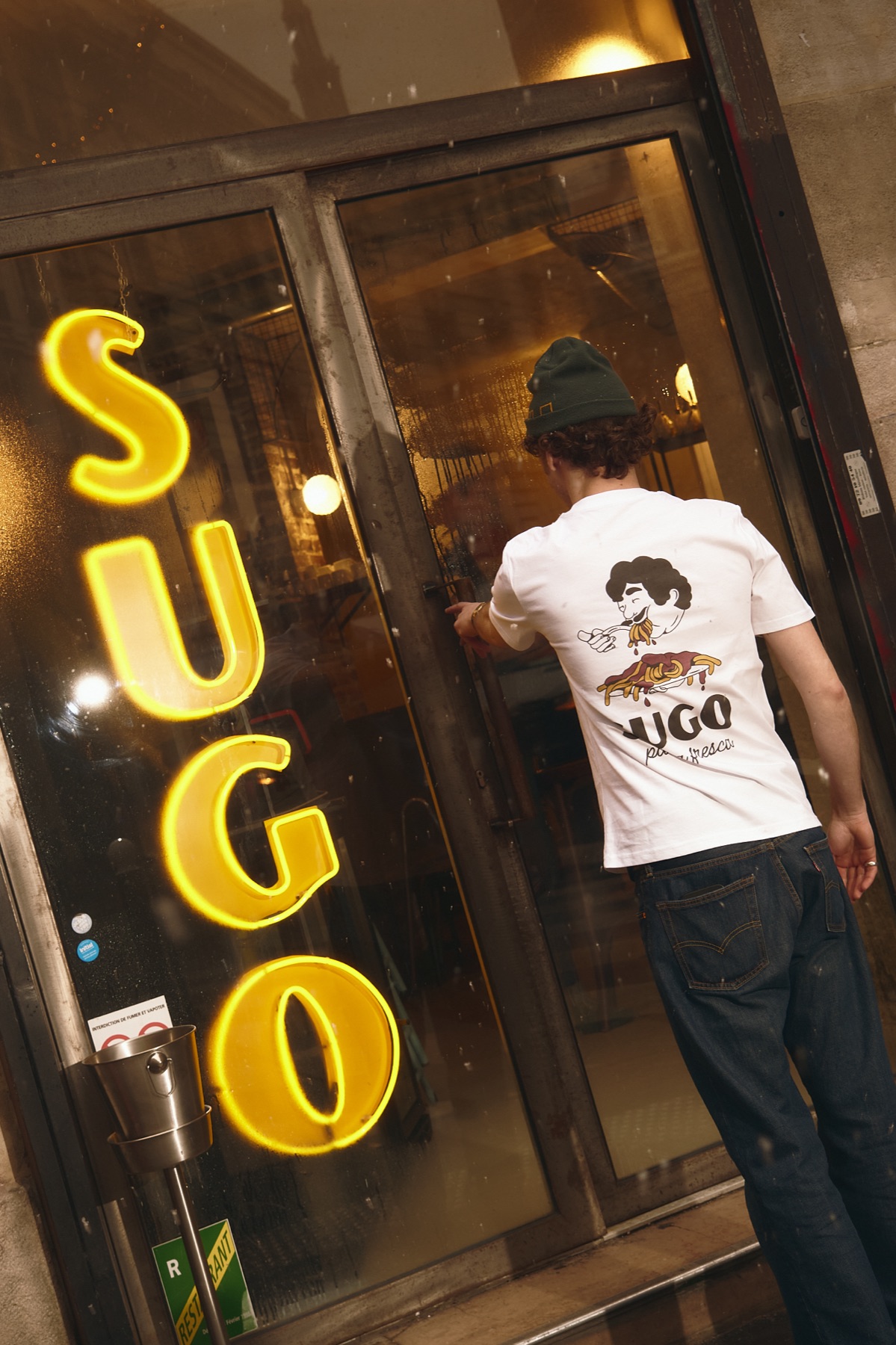 Le comptoir et la salle de SUGO Château d'Eau